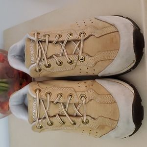 Men's nubuck leather casual shoe